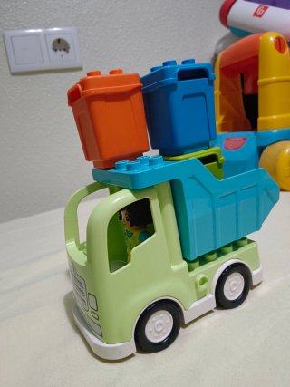 Camión Basura Duplo con Figuras