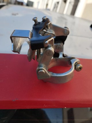 Desviador delantero Shimano MTB
