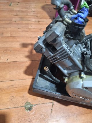 Motor Yamaha FZR 600 1989