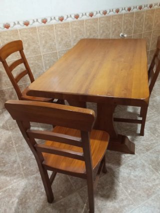 Mesa comedor madera maciza rústica 1'60x90