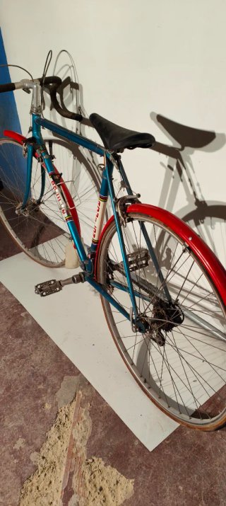 Bicicleta de carretera Aquilon