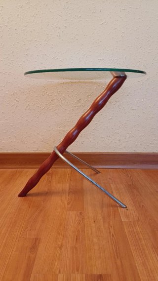 Mesa auxiliar cristal giratoria diseño madera