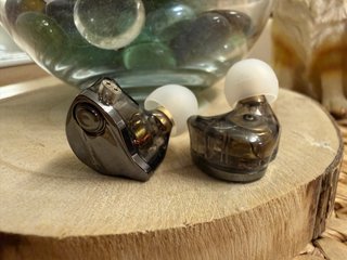 Auriculares CCA Xyrra IEM