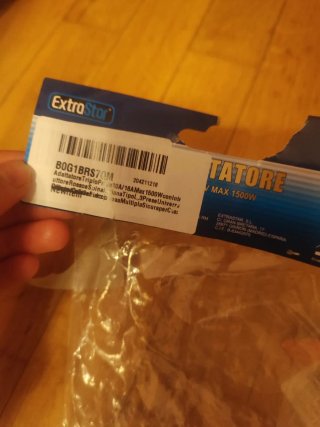 Adaptador Enchufe Múltiple Blanco.