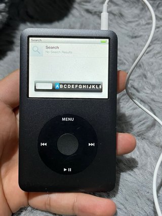 iPod classic 6ª Gen 30GB Negro CAJA Y CARGADOR.