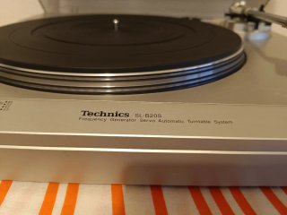 Tocadiscos Plato HiFi Technics SL-B20S Plata