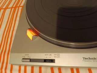 Tocadiscos Plato HiFi Technics SL-B20S Plata