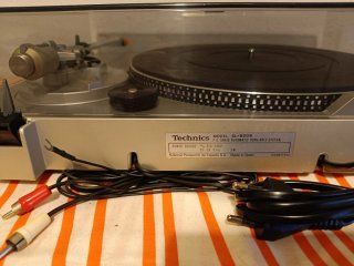 Tocadiscos Plato HiFi Technics SL-B20S Plata