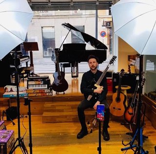 MENTORÍA ONLINE DE GUITARRA Y COMPOSICIÓN