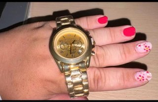 Reloj Dorado