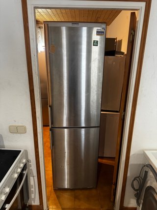 Nevera Siemens. transporte disponible