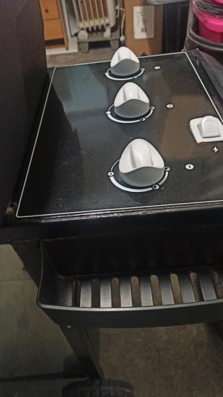 Barbacoa Weber Spirit Gas/Carbón Negra/Plata