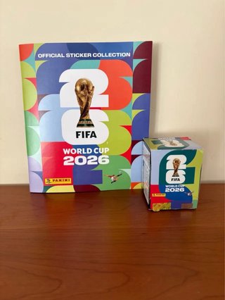 1 Caja y 1 album  Panini Mundial 2026
