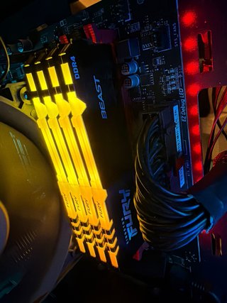 PC Gaming I7 9700k 32G DDR4 480G SSD RTX 2080 Super