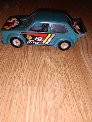 Camión porta coches 70s + Golf GTI