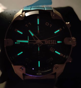 Reloj Diesel nuevo Spiked, dorado