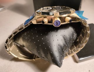 Reloj Diesel nuevo Spiked, dorado