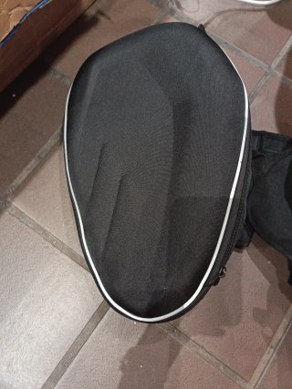 Bolsas de sillín para moto