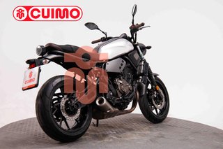 YAMAHA XSR 700