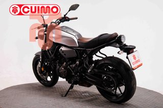 YAMAHA XSR 700