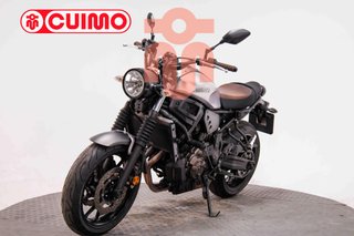 YAMAHA XSR 700