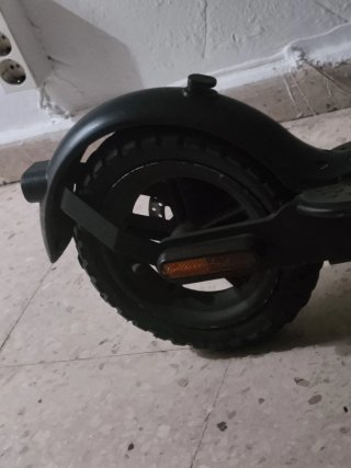 Patinete Eléctrico con Pantalla LED