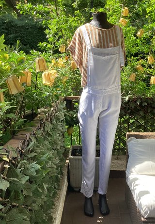 Peto blanco con top estampado