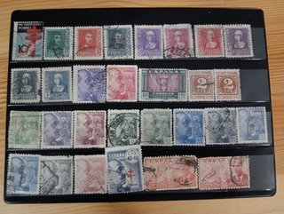 125 Sellos España Estado Español 1936-1949