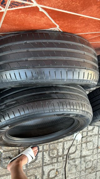 Neumáticos 215/55R16