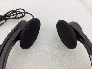 diadema logitech pc960