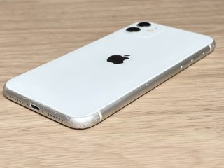 iPhone 11 Bianco 64GB CON SCATOLA -- BATTERIA NUOVA