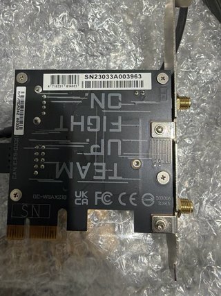 Tarjeta Red Gigabyte GC-WBAX210 WiFi 6E