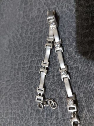 Pulsera de plata con circonitas