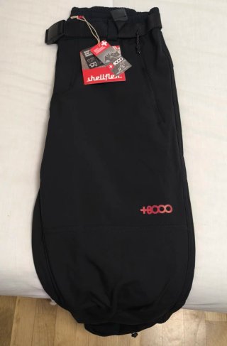 Pantalón trekking +8000 negro