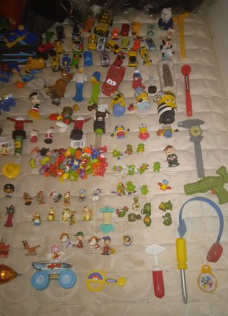 Lote Juguetes Figuras Spiderman Hulk Pokémon y mas