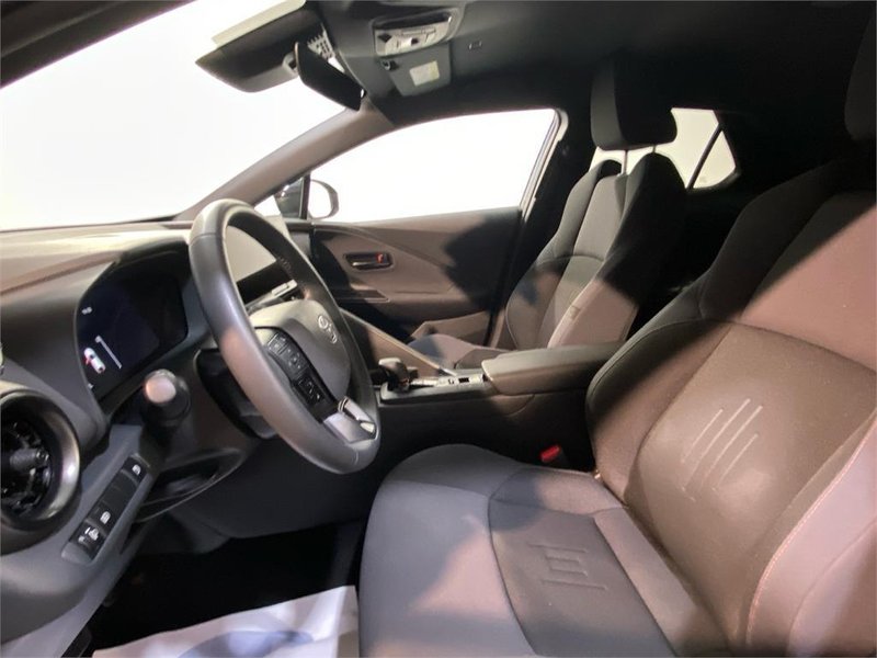 Toyota C-HR 140H Advance 2024, foto 12