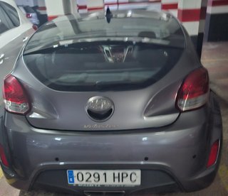 Hyundai Veloster 2012
