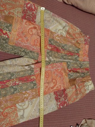 Pantalón estampado verano. Talla M
