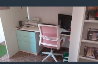 Cama alta Ikea con escritorio y armario