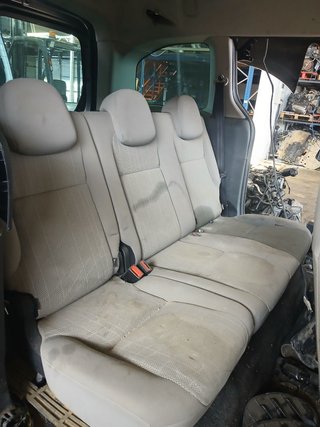 ASIENTO TRASERO Peugeot Partner Tepee (05.2008->)