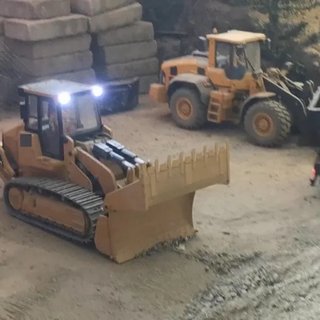 Cat 937 3D 1/14