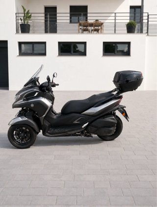 Yamaha Tricity 300