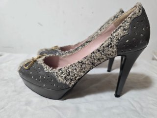 Tacones grises y dorados talla 38
