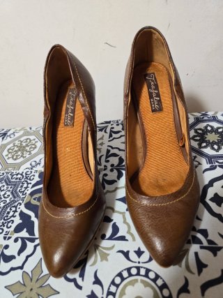 Tacones Marrones Talla 38