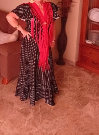 Traje de flamenca lunares
