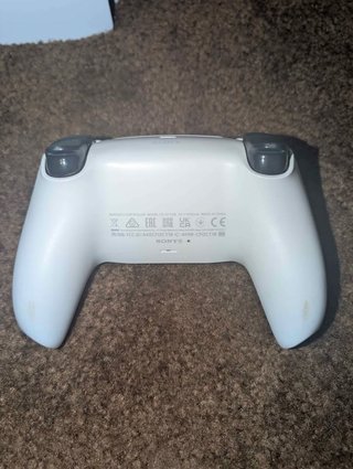 PlayStation 5 Pro 2TB con caja y accesorios