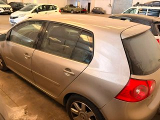Volkswagen Golf 2005
