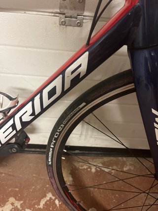 Bicicleta Merida Scultura 400 Bahrain