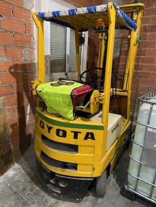 Carretilla Toyota Gasolina 1500kg