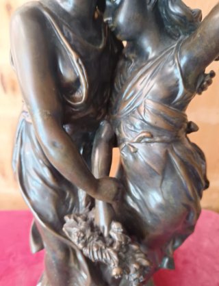 Escultura de bronce Moreau